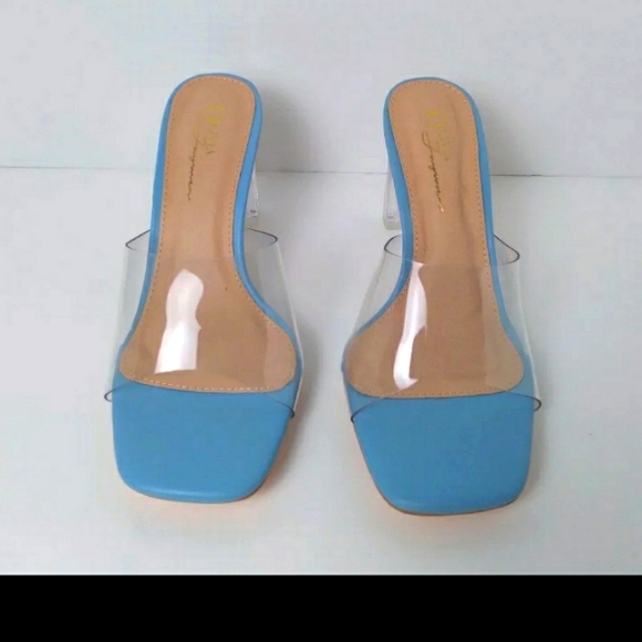 Women's Light Blue Slip On Clear Heels-Size 7 - Picture 2 of 5